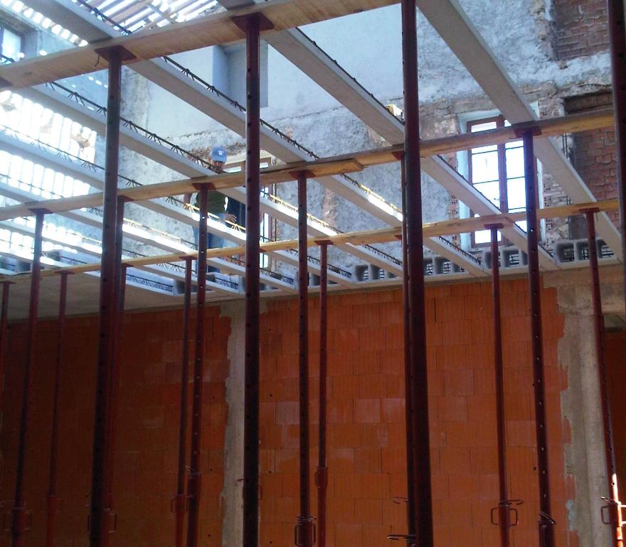 12 Travaux Intrieurs