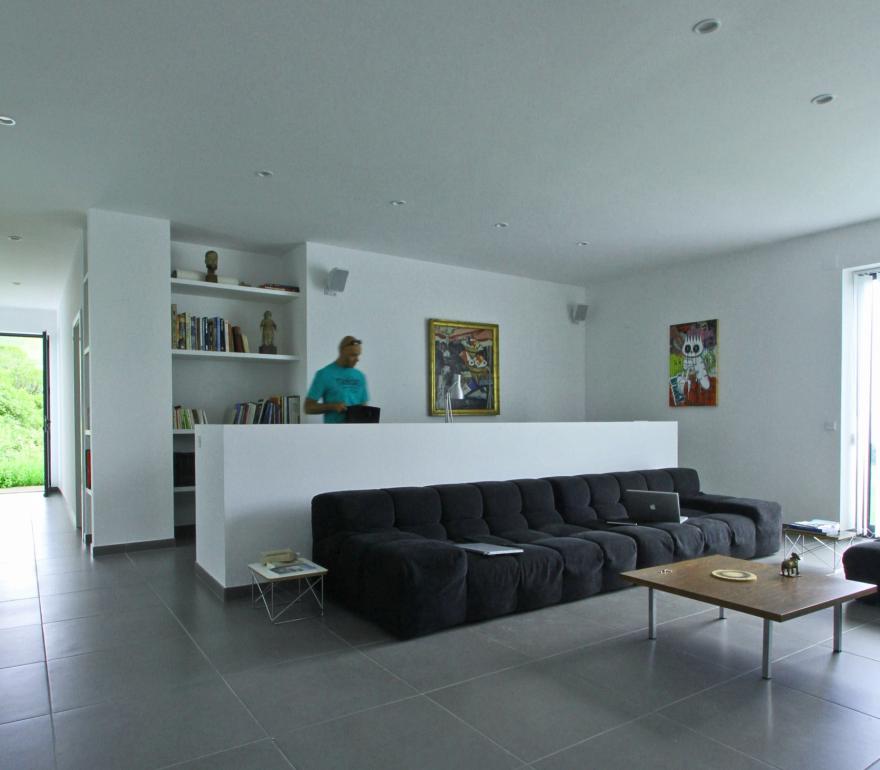 10 Salon Coin Bureau