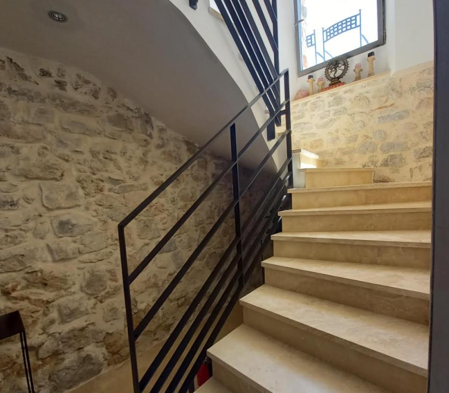 9 Escalier